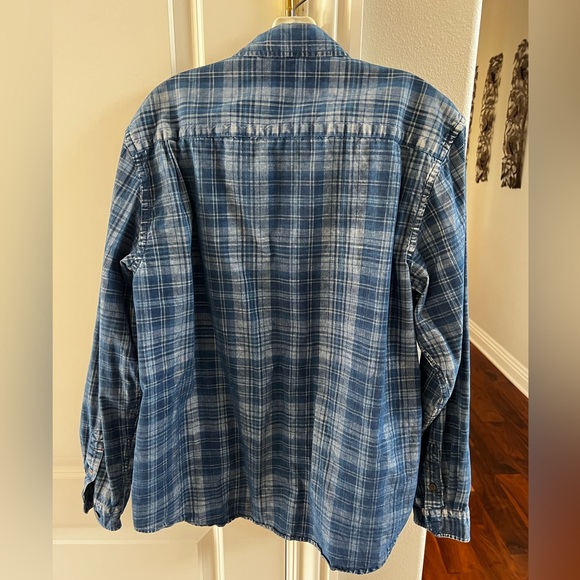 Men’s Large Blue Lightweight Corduroy Button Down Shirt - Picture 6 of 8